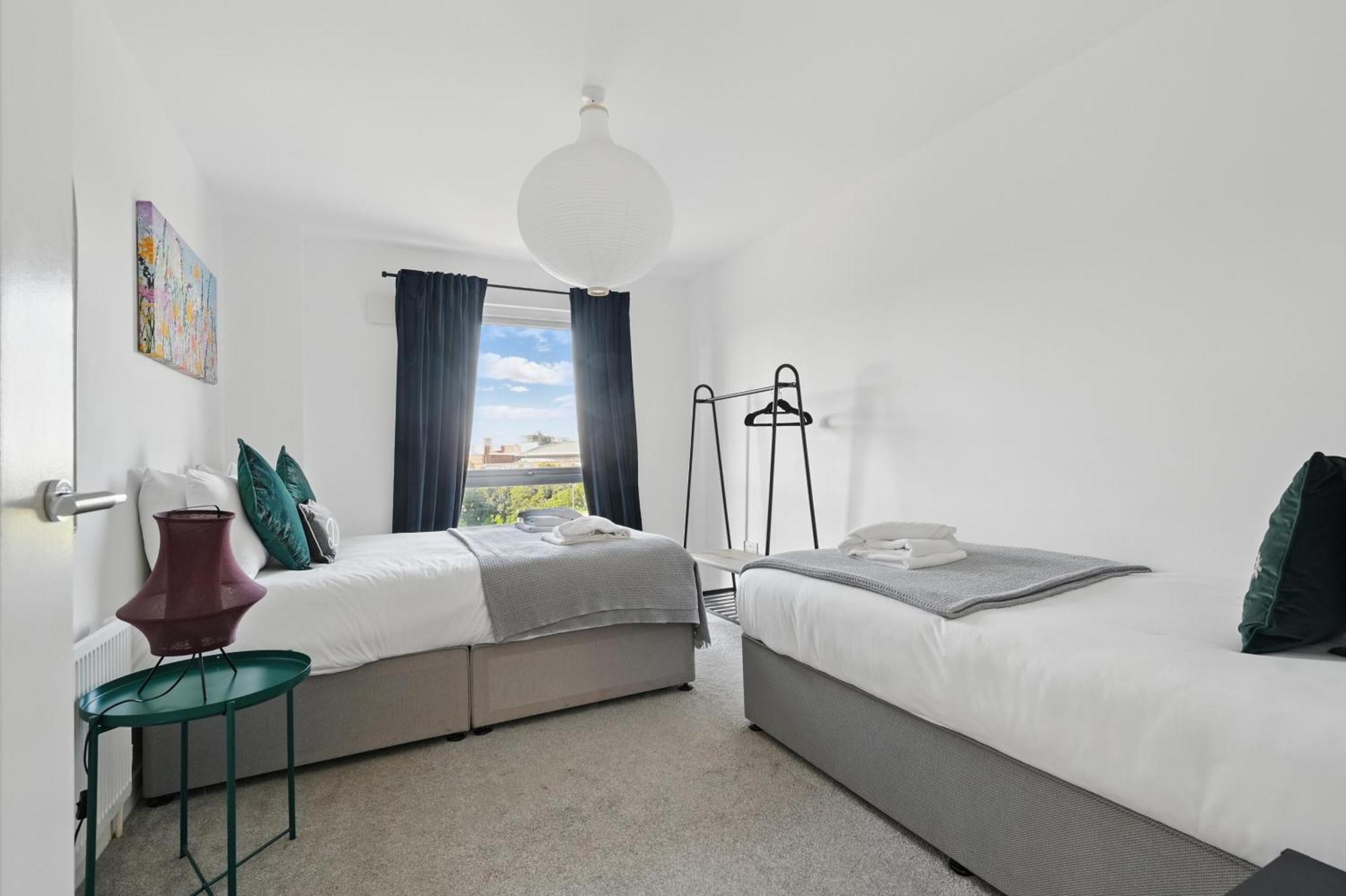 Sandford Apartment